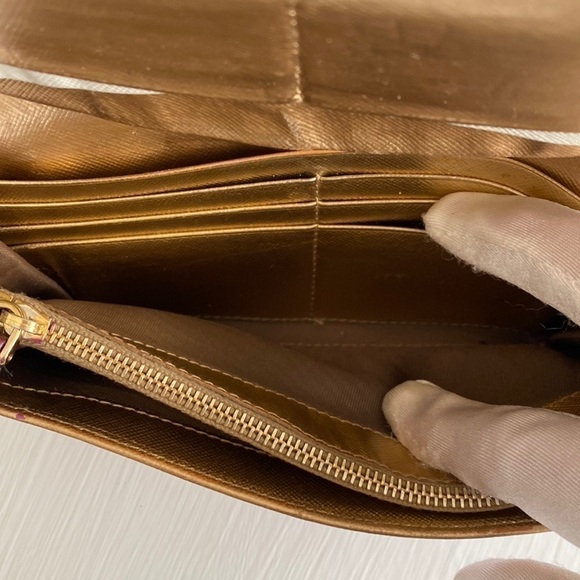 PRADA Purple Saffiano Leather Double Snap Wallet with Gift Box Wallet on Chain - Picture 13 of 17